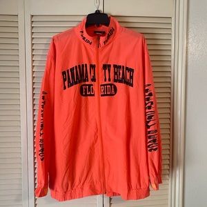 Uzzi Panama City Beach wind breaker
